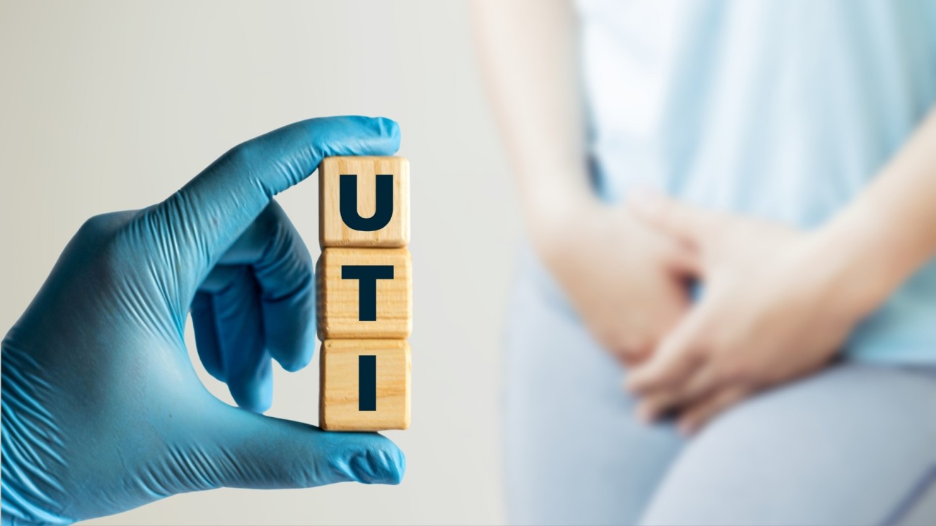 Urinary Tract Infection (UTI): UTI Symptoms & Treatment (Antibiotics for UTI).